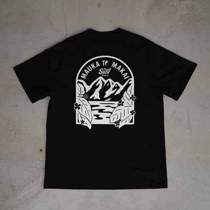 Mauka to Makai - White on Black